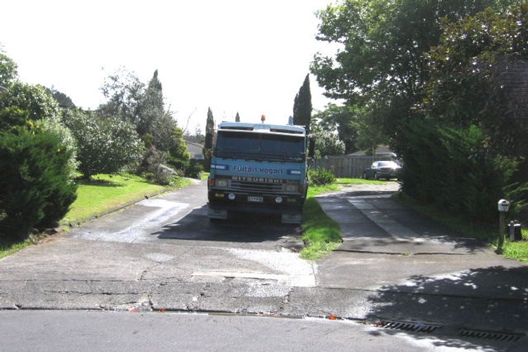 Photo of property in 49 Daytona Road, Henderson, Auckland, 0610