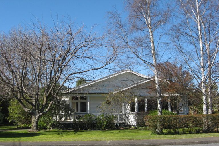 Photo of property in 12 Melville Street, Waipawa, 4210