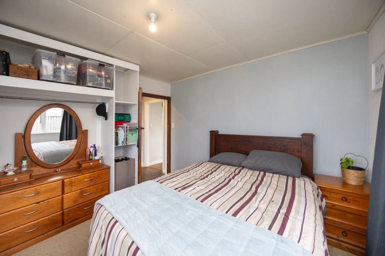 Photo of property in 44 Cambridge Street, Milson, Palmerston North, 4414