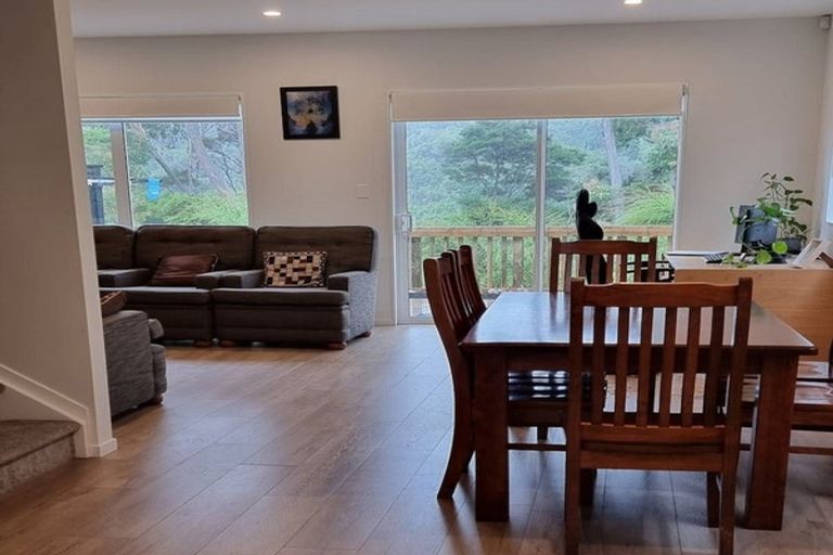 Photo of property in 19 Kaimai Avenue, Massey, Auckland, 0614