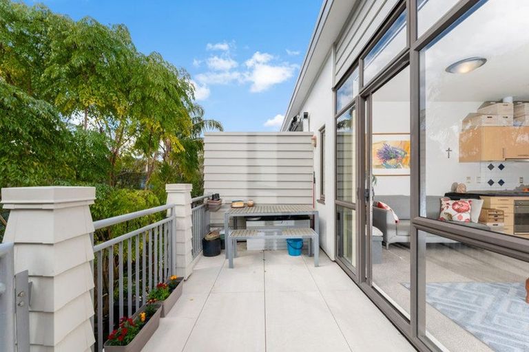 Photo of property in The Grange, 78/92 Bush Road, Albany, Auckland, 0632