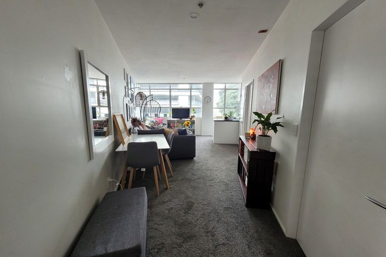 Photo of property in Hume House, 152u1 The Terrace, Wellington Central, Wellington, 6011