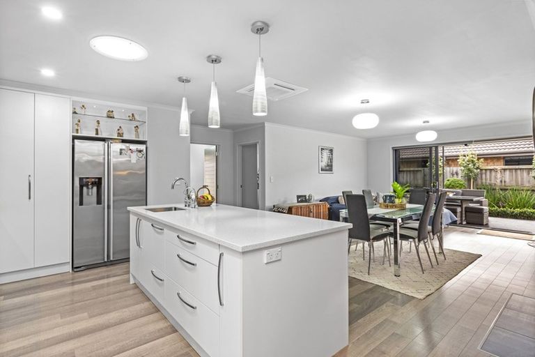 Photo of property in 52 Aquila Crescent, Rototuna North, Hamilton, 3210