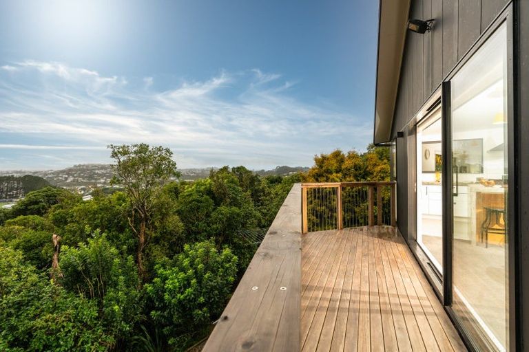 Photo of property in 12a Marjory Close, Broadmeadows, Wellington, 6035