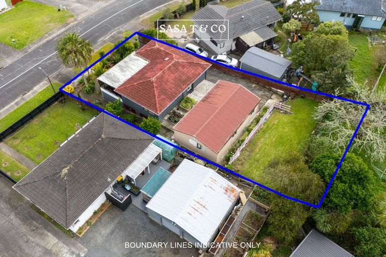 Photo of property in 14 Kellett Road, Ranui, Auckland, 0612