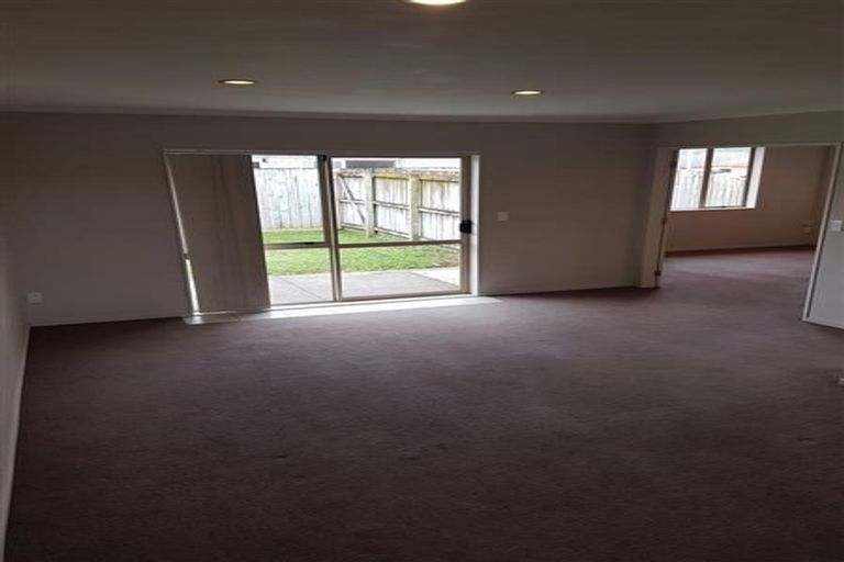 Photo of property in 5 Prado Drive, Pukekohe, 2120