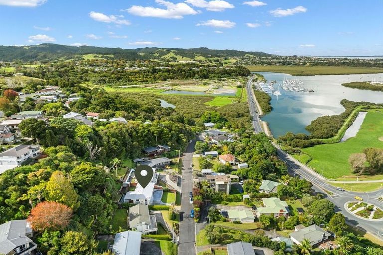 Photo of property in 31 Tanekaha Drive, Parahaki, Whangarei, 0112