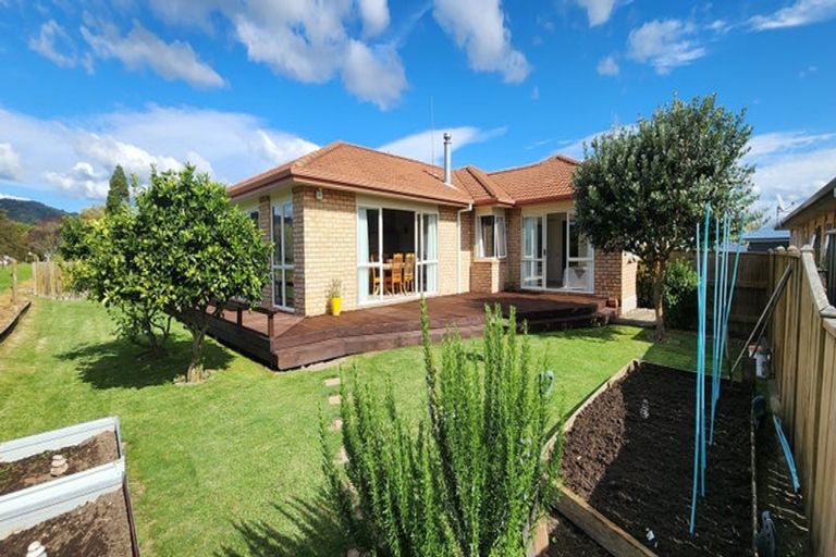 Photo of property in 29 Edgewater Grove, Whakatane, 3120