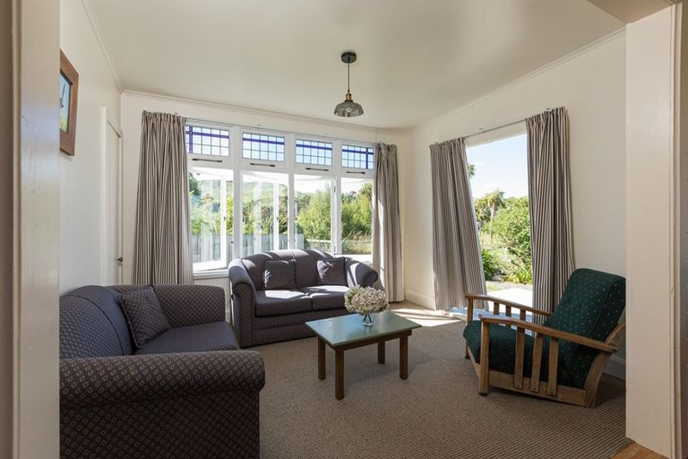 Photo of property in 8 Shoal Beach Road, Aramoana, Omakere, 4271