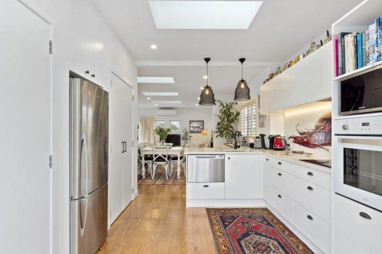 Photo of property in 17 Dee Street, Mount Maunganui, 3116