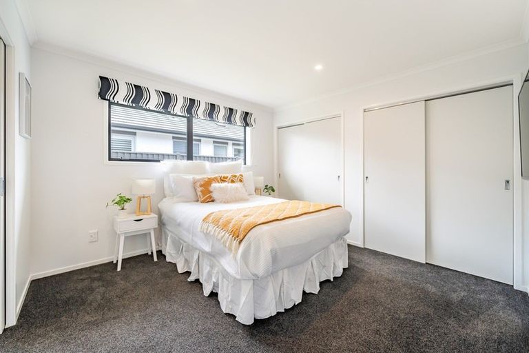 Photo of property in 30 Hopkirk Avenue, Wallaceville, Upper Hutt, 5018