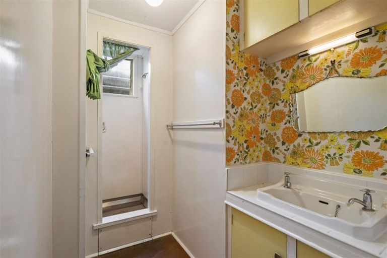 Photo of property in 6 Penton Road, Stanmore Bay, Whangaparaoa, 0932