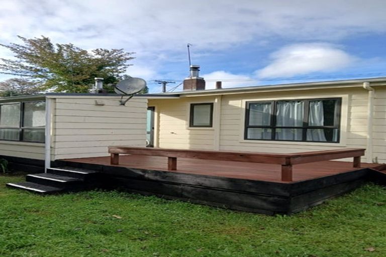 Photo of property in 7b Bellvue Road, Kawaha Point, Rotorua, 3010