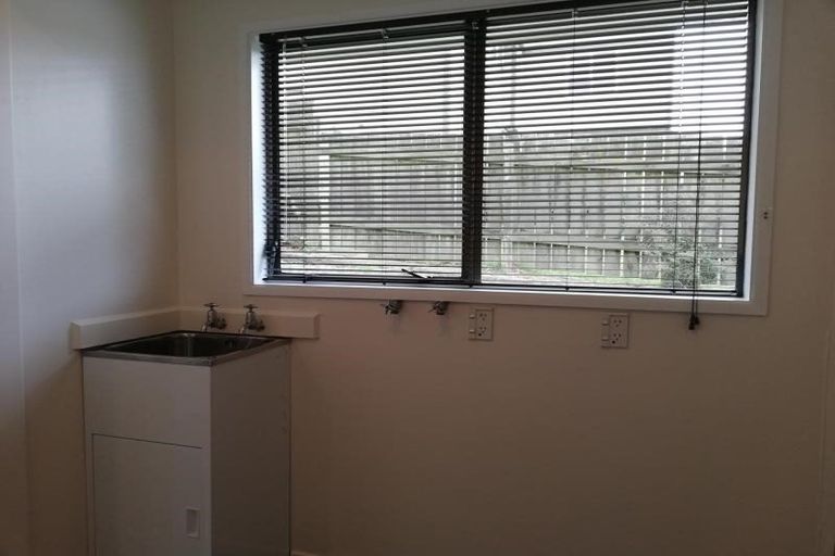 Photo of property in 105 Thurleigh Grove, Karori, Wellington, 6012