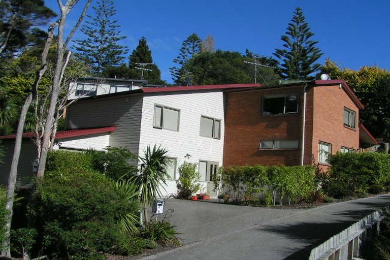 Photo of property in 16 Catrina Avenue, Birkenhead, Auckland, 0626