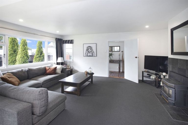 Photo of property in 14 Meadow Street, Papanui, Christchurch, 8052