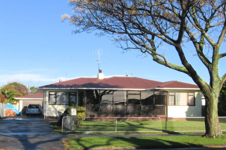 Photo of property in 21 Wycliffe Street, Onekawa, Napier, 4110