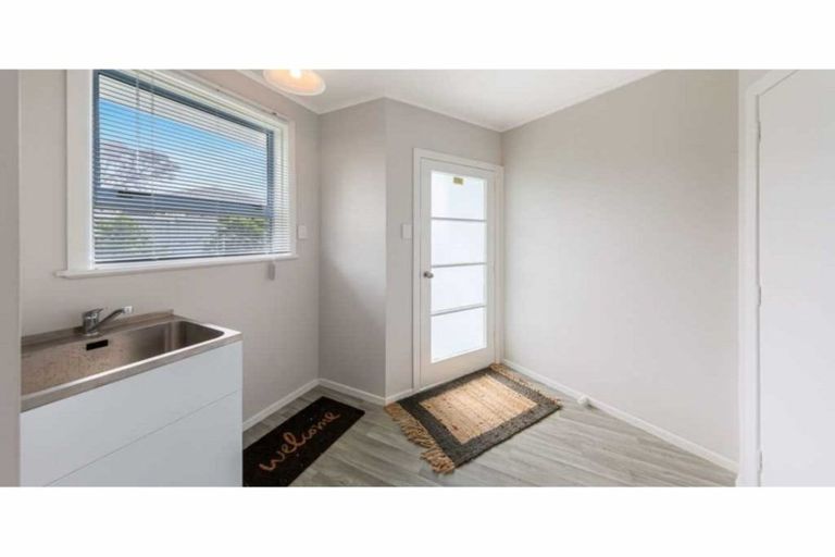 Photo of property in 11 Jordan Road, Mangere, Auckland, 2022