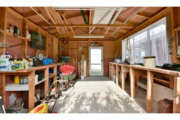 Photo of property in 3 Settlers Grove, Orewa, 0931