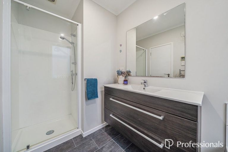 Photo of property in 6 Viscount Grove, Kelson, Lower Hutt, 5010