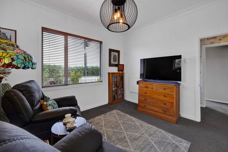 Photo of property in 4 Victoria Street, Kaponga, Hawera, 4679