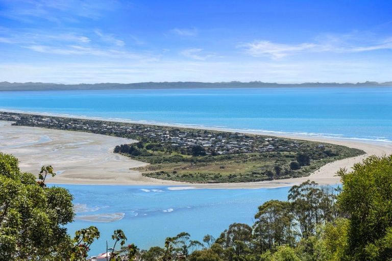 Photo of property in 16 Starwood Lane, Clifton, Christchurch, 8081