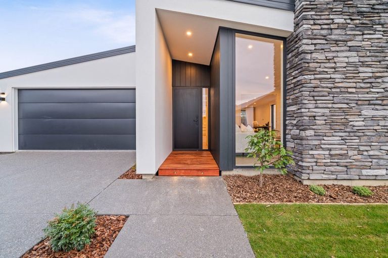 Photo of property in 16 Gingko Lane, Marshland, Christchurch, 8051