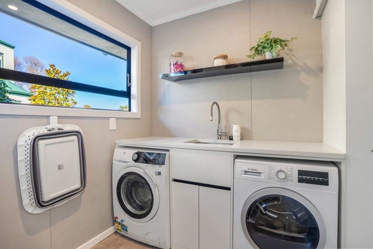 Photo of property in 5 Mcwilliam Avenue, Winton, 9720