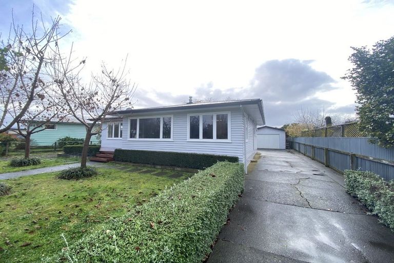 Photo of property in 3 Upham Street, Havelock North, 4130