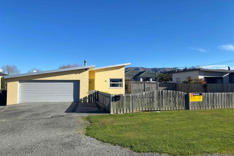 Photo of property in 11 Ayr Street, Fairlie, 7925