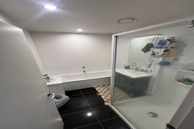 Photo of property in Altar Apartments, 67/120 Rintoul Street, Newtown, Wellington, 6021