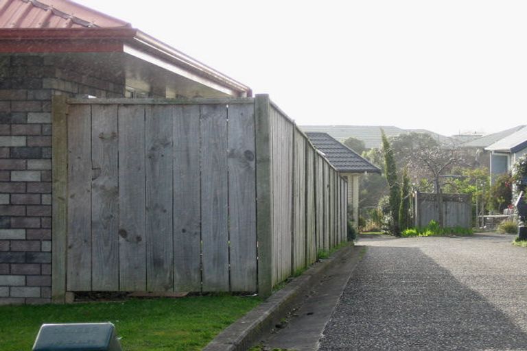 Photo of property in 151 Summerhill Drive, Fitzherbert, Palmerston North, 4410
