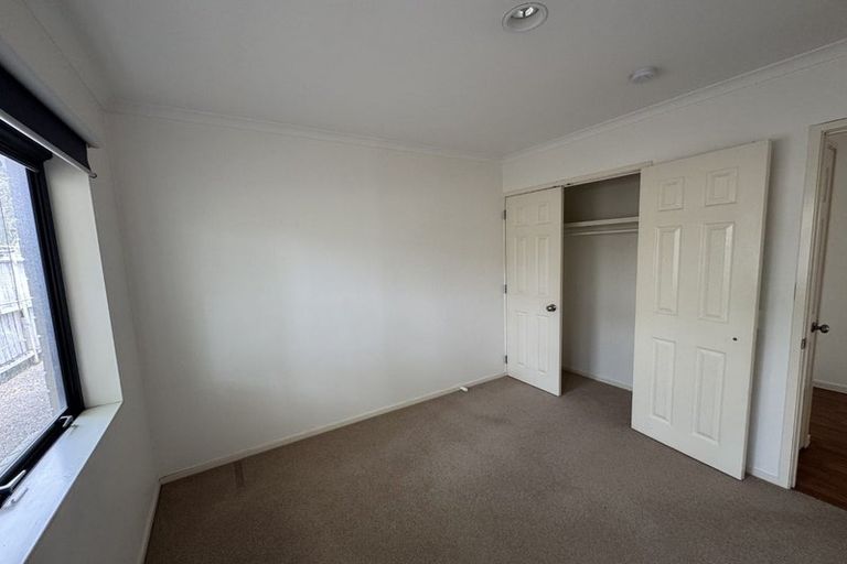 Photo of property in 20a Heyington Way, East Tamaki Heights, Auckland, 2016