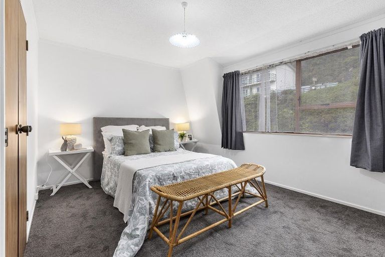 Photo of property in 1 Southern Cross Crescent, Island Bay, Wellington, 6023
