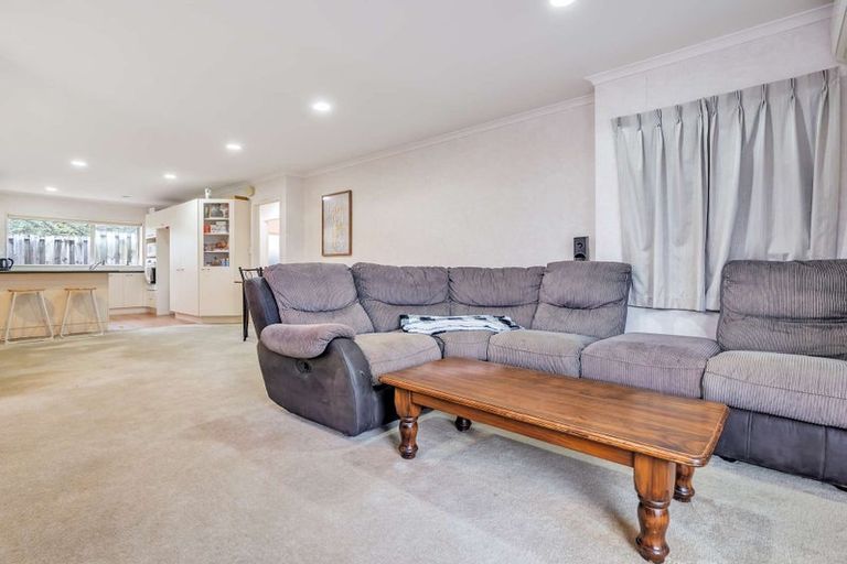 Photo of property in 50a Torkar Road, Clarks Beach, 2122