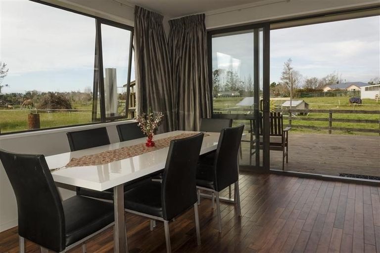 Photo of property in 22 Snodgrass Road, Westport, 7892