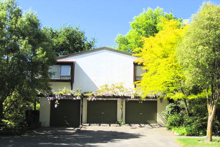 Photo of property in 38 Bannister Place, Ilam, Christchurch, 8053