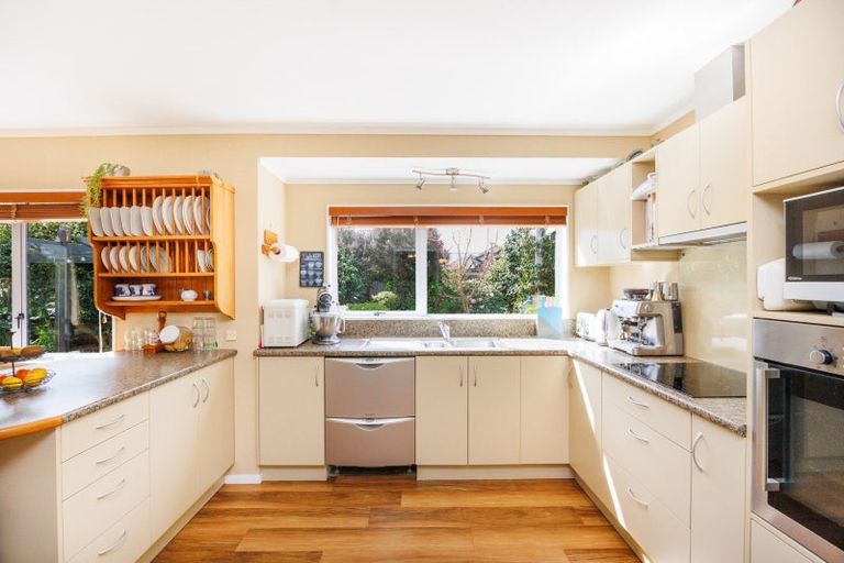 Photo of property in 27 Norfolk Crescent, Feilding, 4702