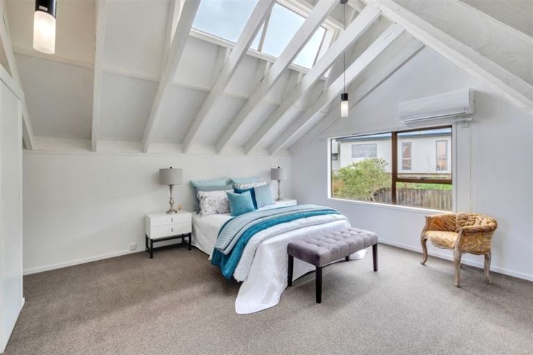 Photo of property in 42 Glenbervie Crescent, Massey, Auckland, 0614