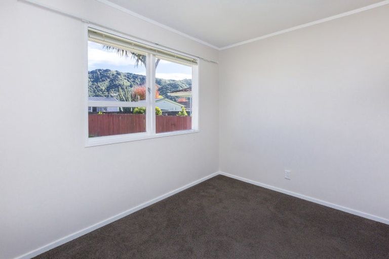 Photo of property in 5 Akron Grove, Totara Park, Upper Hutt, 5018
