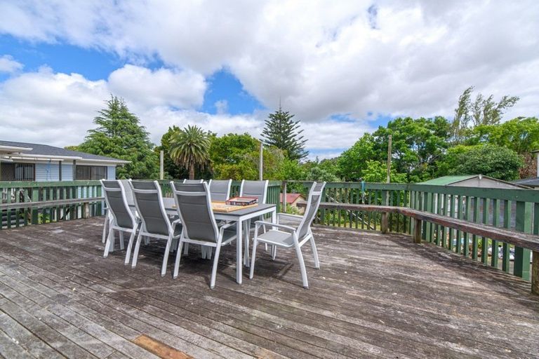 Photo of property in 23 Landon Avenue, Mangere East, Auckland, 2024