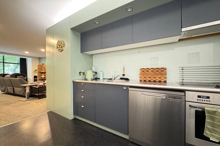 Photo of property in Gerondis Bldg Apartments, 102/60 Willis Street, Wellington Central, Wellington, 6011