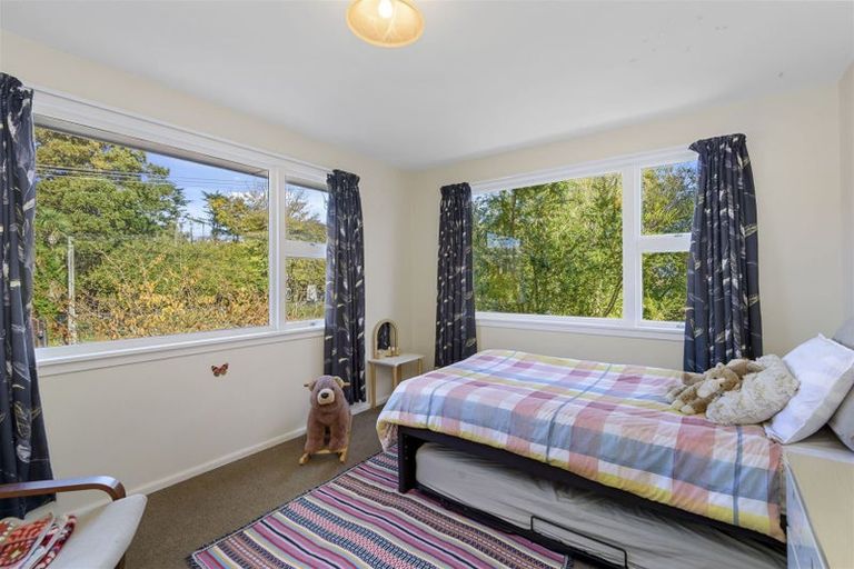 Photo of property in 196 Cashmere Road, Hoon Hay, Christchurch, 8025