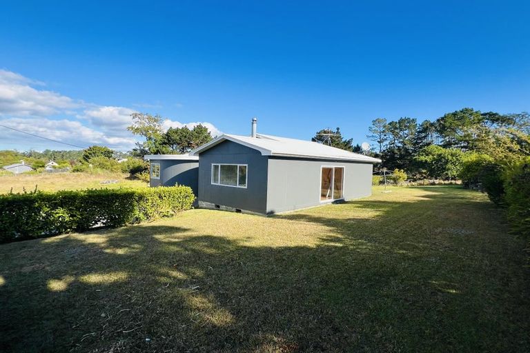 Photo of property in 619 State Highway 16, Kumeu, 0891