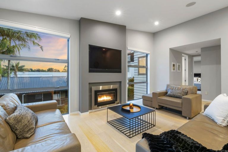 Photo of property in 29a Penzance Road, Mairangi Bay, Auckland, 0630