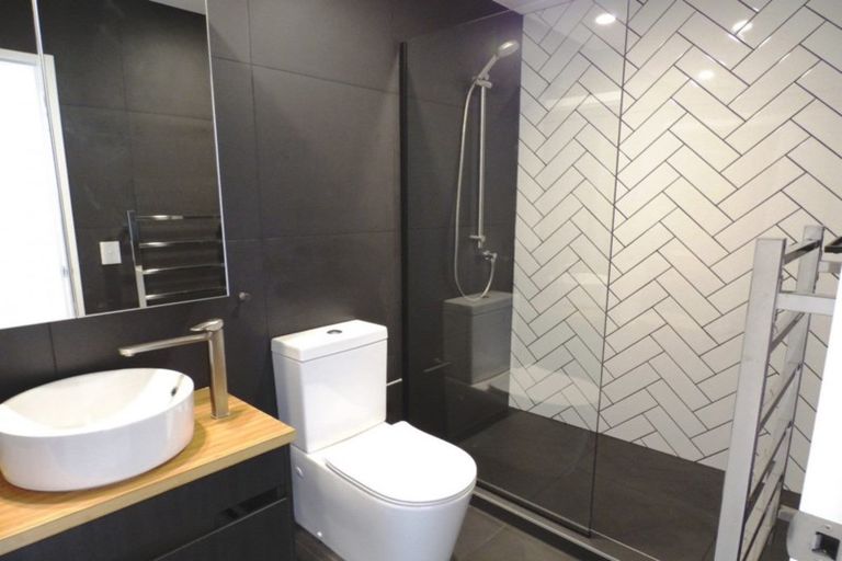 Photo of property in 12/165 Hobsonville Point Road, Hobsonville, Auckland, 0616