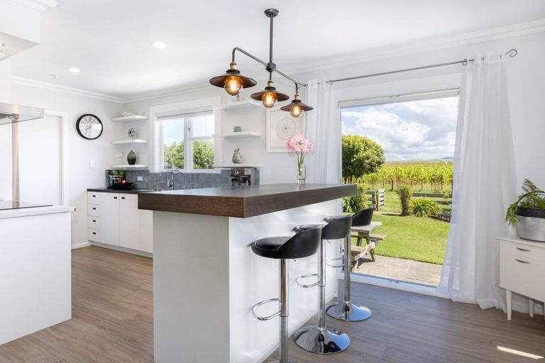 Photo of property in 601 Swamp Road, Puketapu, Napier, 4183