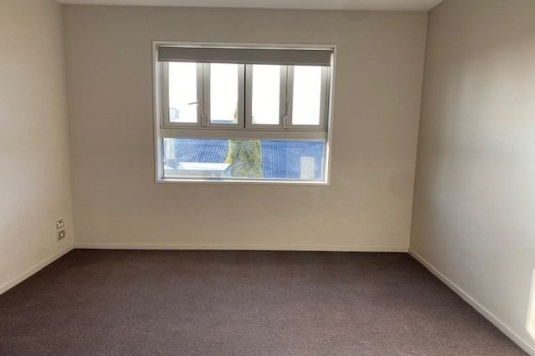 Photo of property in 28 Hakatere Road, Pegasus, 7612