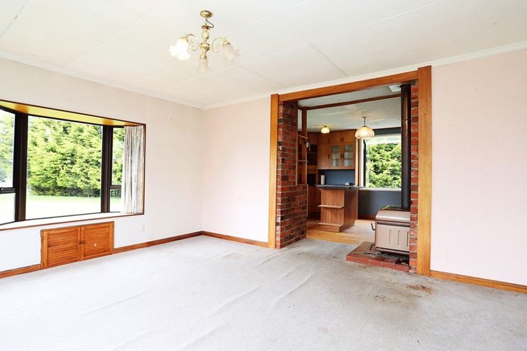 Photo of property in 23 Tussock Creek Grove Bush Road, Grove Bush, Invercargill, 9876