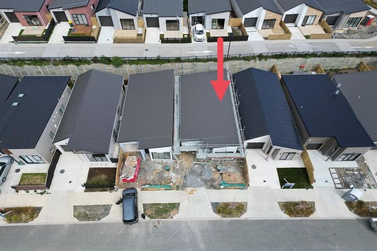 Photo of property in 71 Puwha Street, Massey, Auckland, 0614